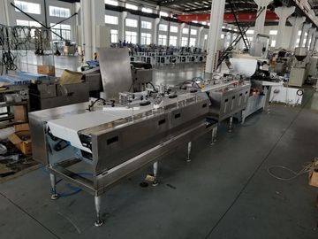 High Efficiency Automatic Chocolate Folding Packaging Machine Frequency Control